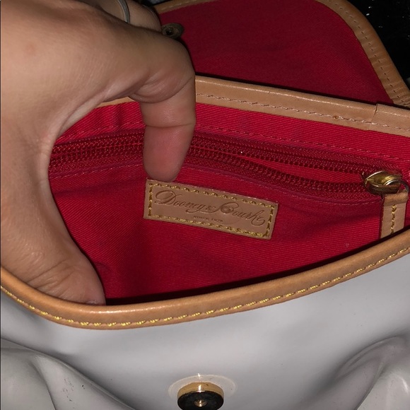 CUTE white dooney satchel 🔥 - Picture 3 of 3